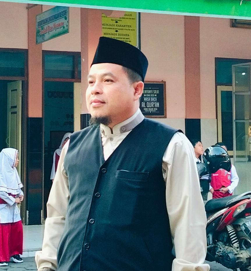 M. NUR SAEFULLAH, S.Pd.I